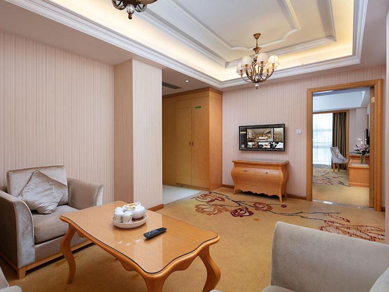 Vienna International Hotel Jiujiang Shili Street Ngoại thất bức ảnh